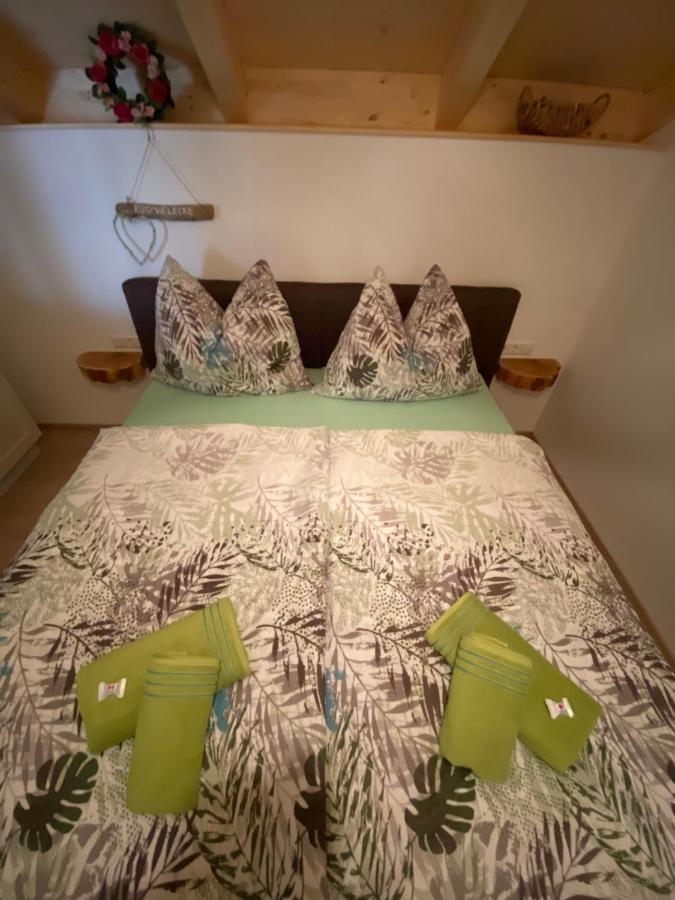 Apartments Edelweiss & Enzian - Gaestehaus Zum Fuchs Hermagor-Pressegger See Esterno foto