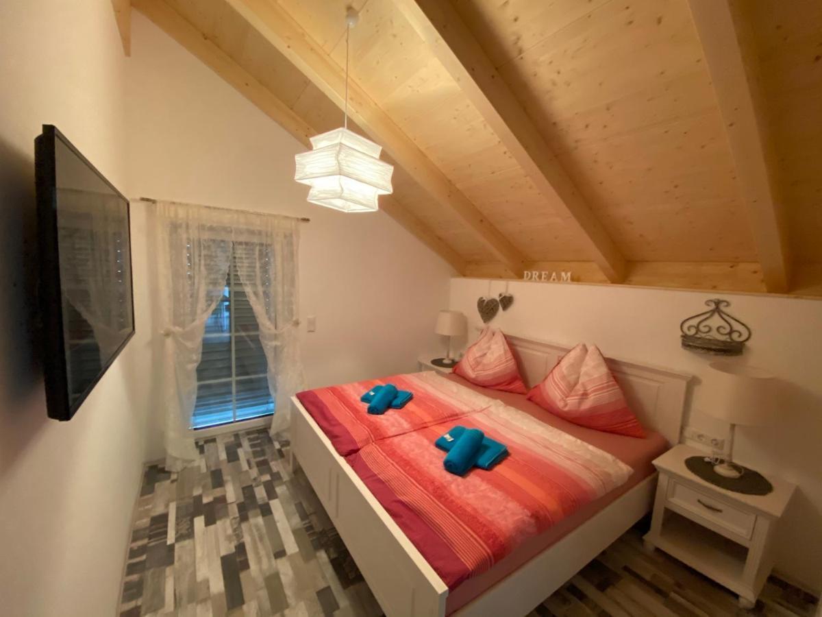 Apartments Edelweiss & Enzian - Gaestehaus Zum Fuchs Hermagor-Pressegger See Esterno foto